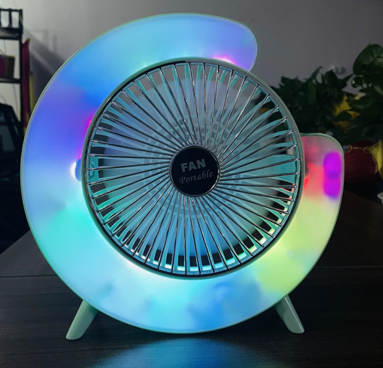 مروحة مكتبية RGB
